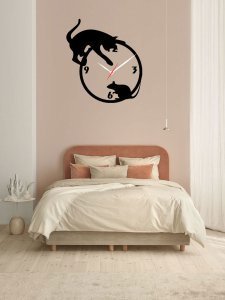 Cat And Mouse Based Clock (Black C) - Suitable For The Decoration Of A House - Foremost Gifting Material for Your Friends, Relatives and Close Ones