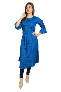 Black feather printed straight Kurti for Womens/ girls (Blue)- Made up of Rayon and designed for you plesant and comfy
