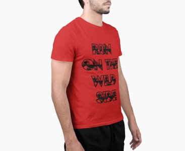 Run on this wild side - Block -Red - Printed - Sports cool Men's T-shirt