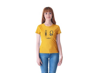 Addicted to music - Yellow - Women's - printed T-shirt - comfortable round neck Cotton