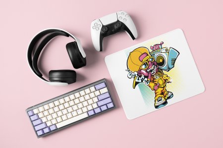 Golden dress- Printed animated Mousepad for animation lovers