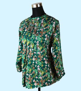 Women's Green Round Neck Top with Floral Print - Refreshing and Chic