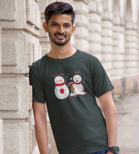 Warm Snowman : Beautifully Printed T-shirt (Green) Perfect Gift For Christmas Eve