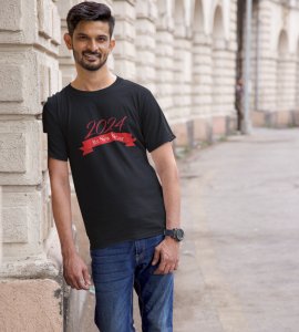 Welcome 2024Black Graphics Printed T-shirt For Mens On New Year Theme Best Gift For New Year