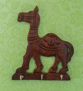 Wooden Handcrafted Key Holder, Camel Shaped Key Holder, Best for Gifts Set Of 3